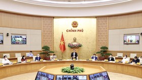 Thủ tướng Phạm Minh Chính, Trưởng Ban chỉ đạo quốc gia phòng chống dịch Covid-19 chủ trì cuộc họp về phòng chống dịch