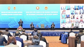 Thủ tướng Phạm Minh Chính phát biểu tại diễn đàn. Ảnh: VIẾT CHUNG