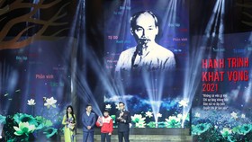 Giao lưu với các nhân vật tại chương trình. Ảnh: QUANG PHÚC