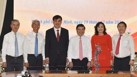 Phó Chủ tịch UBND TPHCM Võ Văn Hoan điều hành hoạt động chung của UBND TPHCM trong 9 ngày