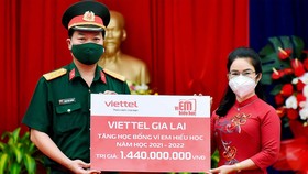 Hơn 40 tỷ đồng chương trình “Vì em hiếu học” cho những học sinh có hoàn cảnh khó khăn