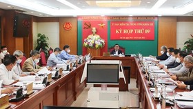 Quang cảnh kỳ hợp thứ 9 của UBKT Trung ương từ ngày 29-11 đến ngày 1-12