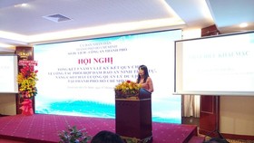 Director of the Department of Tourism Nguyen Thi Anh Hoa speaks at the meeting (Photo: SGGP)