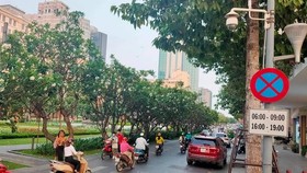Deputy minister discusses artificial intelligence strategy with HCMC leaders