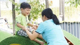Website supporting autistic children launched in Vietnam