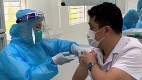 Health Minister directs to strictly handle vaccination