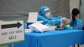 HCMC plans Covid vaccines for kids aged 12-17 by end of October