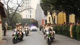 Hanoi’s police begin task of ensuring security for National Party Congress