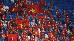 Vietnamese football fans buy tickets for Vietnam-UAE match