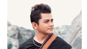Ca sĩ - nhạc sĩ Y Jang Tuyn qua đời vì Covid-19