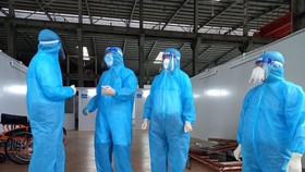Đoàn công tác Bộ Y tế đi khảo sát Bệnh viện dã chiến thu dung và điều trị Covid-19 số 16