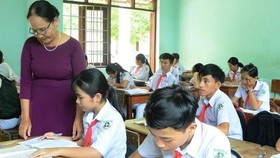 Học sinh Quảng Ngãi đi học trở lại ngày 12-5, kết thúc năm học trước 20-5