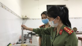 Quảng Ngãi: “Bếp đêm chiến sĩ” hỗ trợ suất ăn tối gửi lực lượng tuyến đầu chống dịch Covid-19