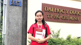 Cô gái Khmer vào giảng đường y khoa