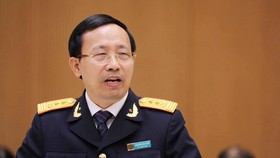Tổng cục trưởng Tổng cục Hải quan Nguyễn Văn Cẩn