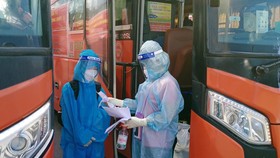 Sóc Trăng, Quảng Ngãi đón người dân từ TPHCM về quê