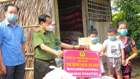 Công an TP Cần Thơ triển khai mô hình “Tình thương cho em, hậu Covid-19”