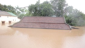 Mưa lũ miền Trung, 7 người dân thiệt mạng và mất tích