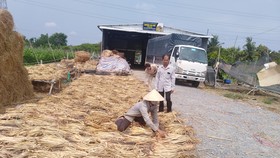 Những bàn tay dệt nên cuộc đời