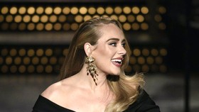 Adele tái xuất với album mới