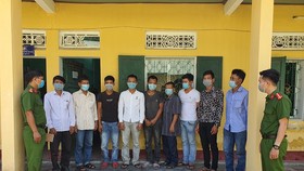 Khởi tố các đối tượng phá rừng. 