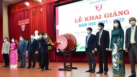 Đại học Huế khai giảng năm học mới 2021-2022. 