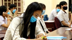 Học sinh THPT tại Thừa Thiên - Huế đến trường học tập bình thường từ ngày 13-12.
