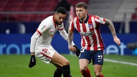 Kieran Trippier (phải) có thể tiếp tục được chơi khi chờ phán quyết mới từ CAS. Ảnh: Getty Images