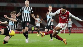 Pierre-Emerick Aubameyang tìm lại bản năng ghi bàn. Ảnh: Getty Images