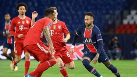 Neymar và Paris SG đã gạt bỏ chướng ngại lớn nhất mang tên Bayern. Ảnh: Getty Images