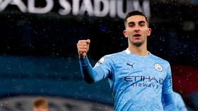 Ferran Torres chứng tỏ có thể đảm nhận nhiệm vụ ghi bàn cho Man.City. Ảnh: Getty Images