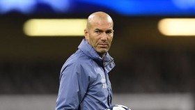 Zinedine Zidane được cho thất vọng vì không được Ban lãnh đạo ủng hộ.