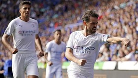 Màn ăn mừng mang đầy sự giải tỏa của Bernardo Silva. Ảnh: Getty Images