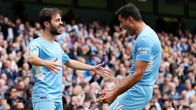 Bernardo Silva và Rodri nhận được đánh giá cao từ HLV Guardiola. Ảnh: Getty Images