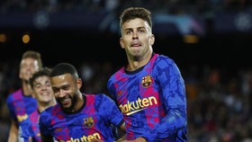 Gerard Pique sắm vai “cứu tinh” cho mùa giải châu Âu của Barca.