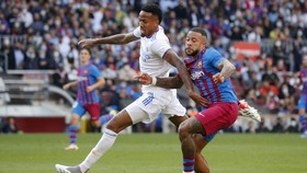 Barca đã chơi đầy nỗ lực nhưng không thể vượt qua kinh nghiệm của Real.