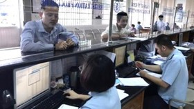 Ngành hải quan thu thuế vượt 12% chỉ tiêu