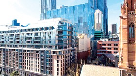 Khuôn viên khách sạn sang trọng Westin Melbourne