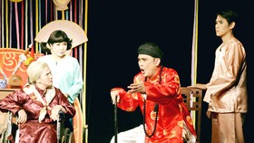Một cảnh trong vở kịch Cậu Đồng của sân khấu Idecaf