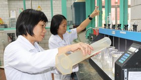 Người lao động tại Nhà máy nước Thủ Đức đóng góp nhiều sáng kiến, sáng tạo để nhà máy ổn định sản xuất