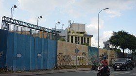 Khu “đất vàng” 2-4-6 Hai Bà Trưng (quận 1, TPHCM) bị bỏ hoang trong thời gian dài