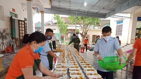 Nghĩa tình mùa dịch