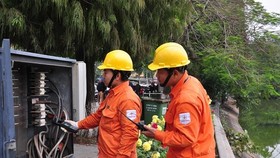 Không cắt điện hộ dân trong khu phong tỏa nếu còn nợ tiền điện