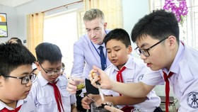 Học sinh Tiếng Anh tích hợp tiếp tục đạt kết quả cao so với thế giới trong năm học 2020-2021