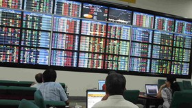 VN-Index tăng gần 22 điểm
