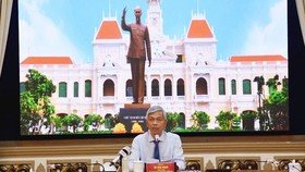 Phó Chủ tịch UBND TPHCM Võ Văn Hoan phát biểu tại buổi tọa đàm. Nguồn: THANHUYTPHCM.VN
