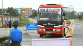 Nhiều tuyến vận tải liên tỉnh chưa thông