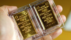 Giá vàng SJC cao hơn thế giới 7 triệu đồng/lượng
