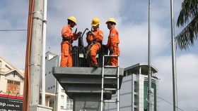 Cấp điện cho TPHCM và các tỉnh phía Nam trong mọi tình huống