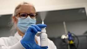 Nghiên cứu phát triển vaccine Covid-19 dạng xịt